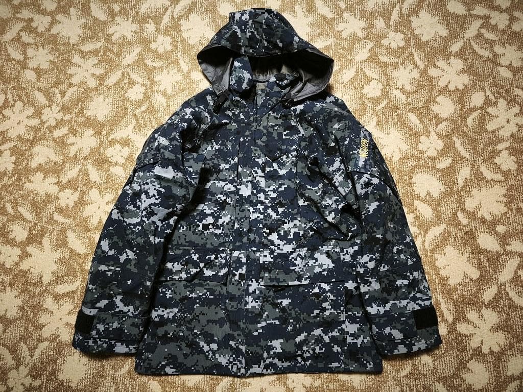 美品 米軍海軍 NWU/ECWCS ゴアテックスパーカー XS / XS