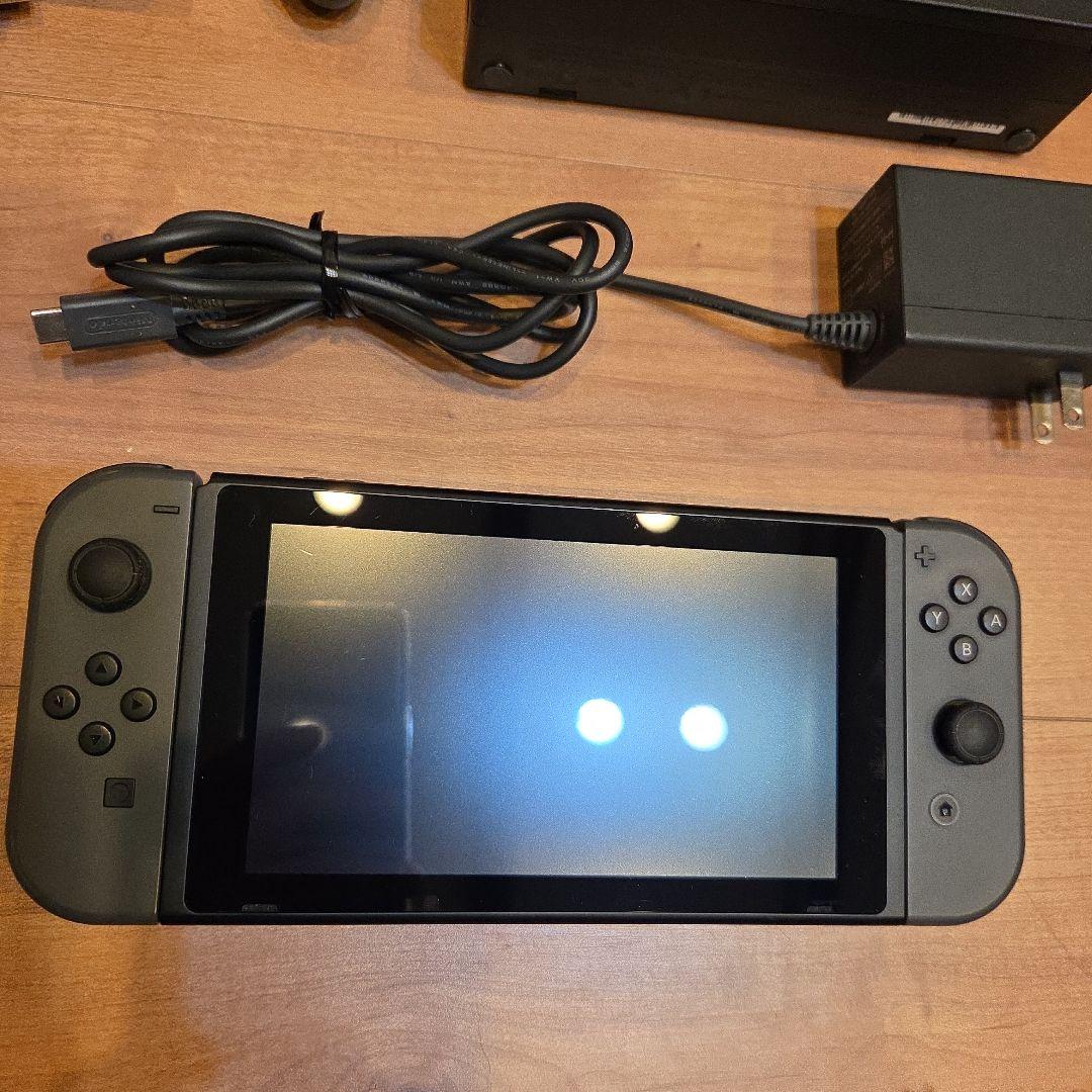 任天堂Switch スイッチ 本体 　バッテリー強化版