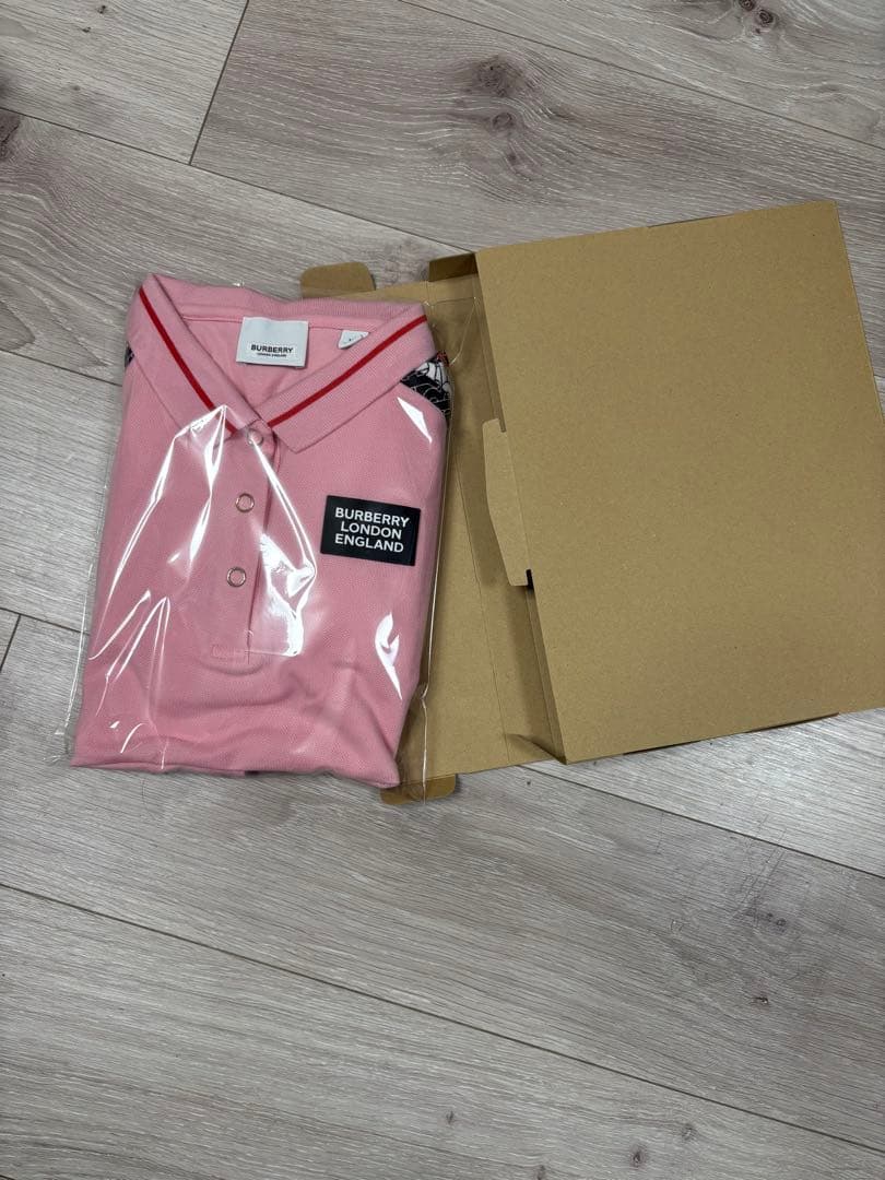 BURBERRY ピンク ポロワンピース 半袖