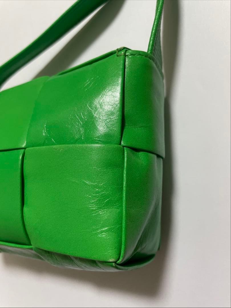 ボッテガヴェネタ カセット キャンディカセット