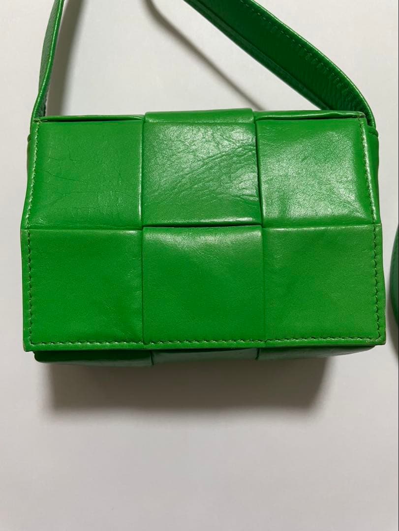 ボッテガヴェネタ カセット キャンディカセット