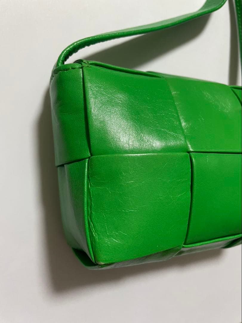 ボッテガヴェネタ カセット キャンディカセット