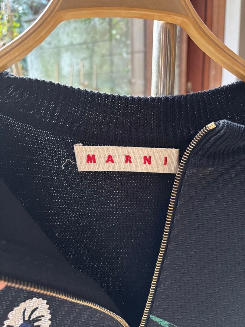 MARNI ノーカラージャケット ブラック 花柄刺繍