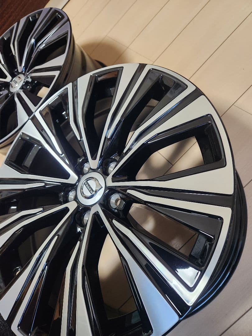 goodspeed　新古品2本 ボルボ V60 純正 18インチ