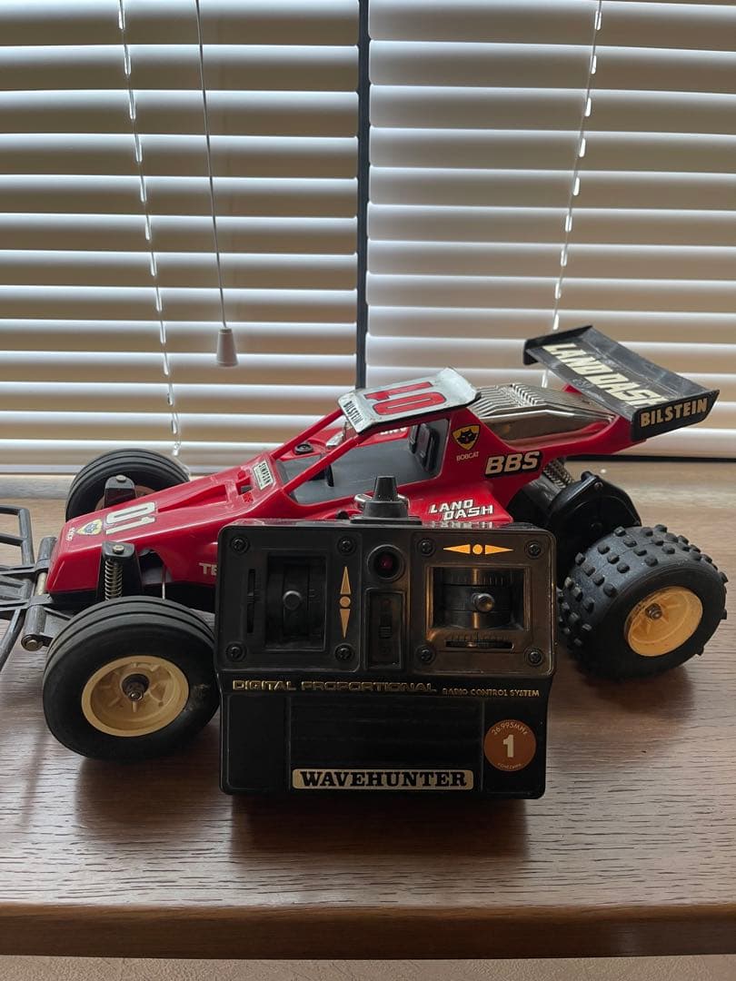 ヨネザワ LAND DASH 1/10スケールオフロードラジコンカー