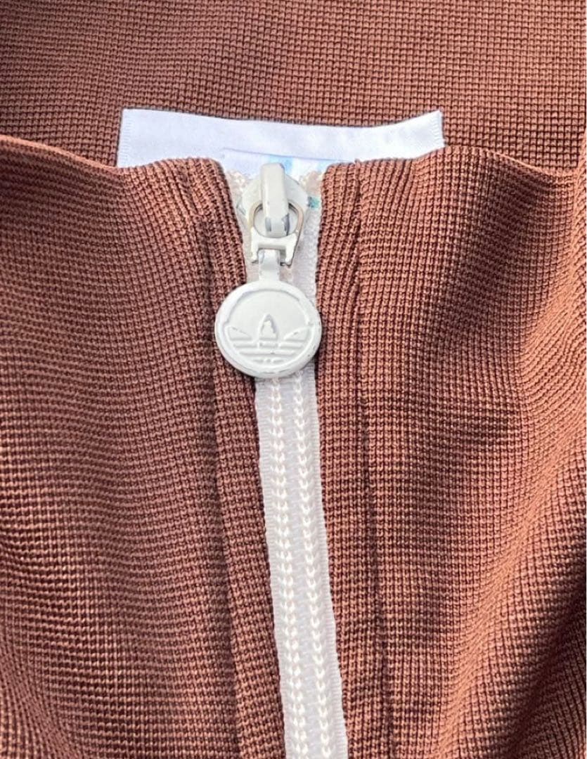 ア*ザ様 adidas トラックジャケット万国旗タグ 銀タグ 90s ジャージ