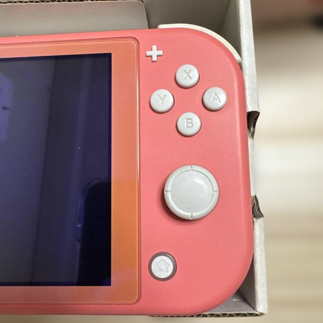 【美品】任天堂Switchライト コーラルピンク 本体