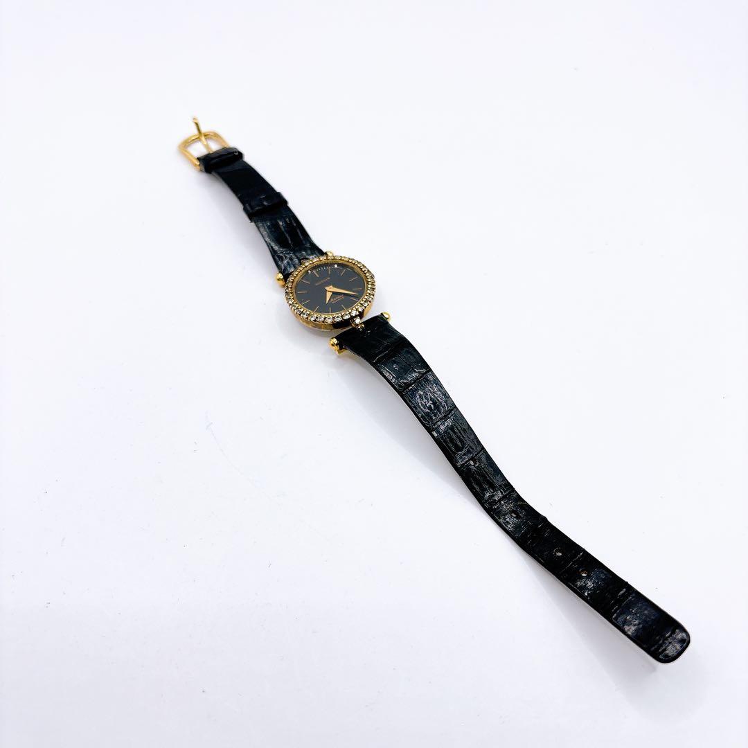 稼働品 WALTHAM ゴールド ブラック クォーツ レディース腕時計