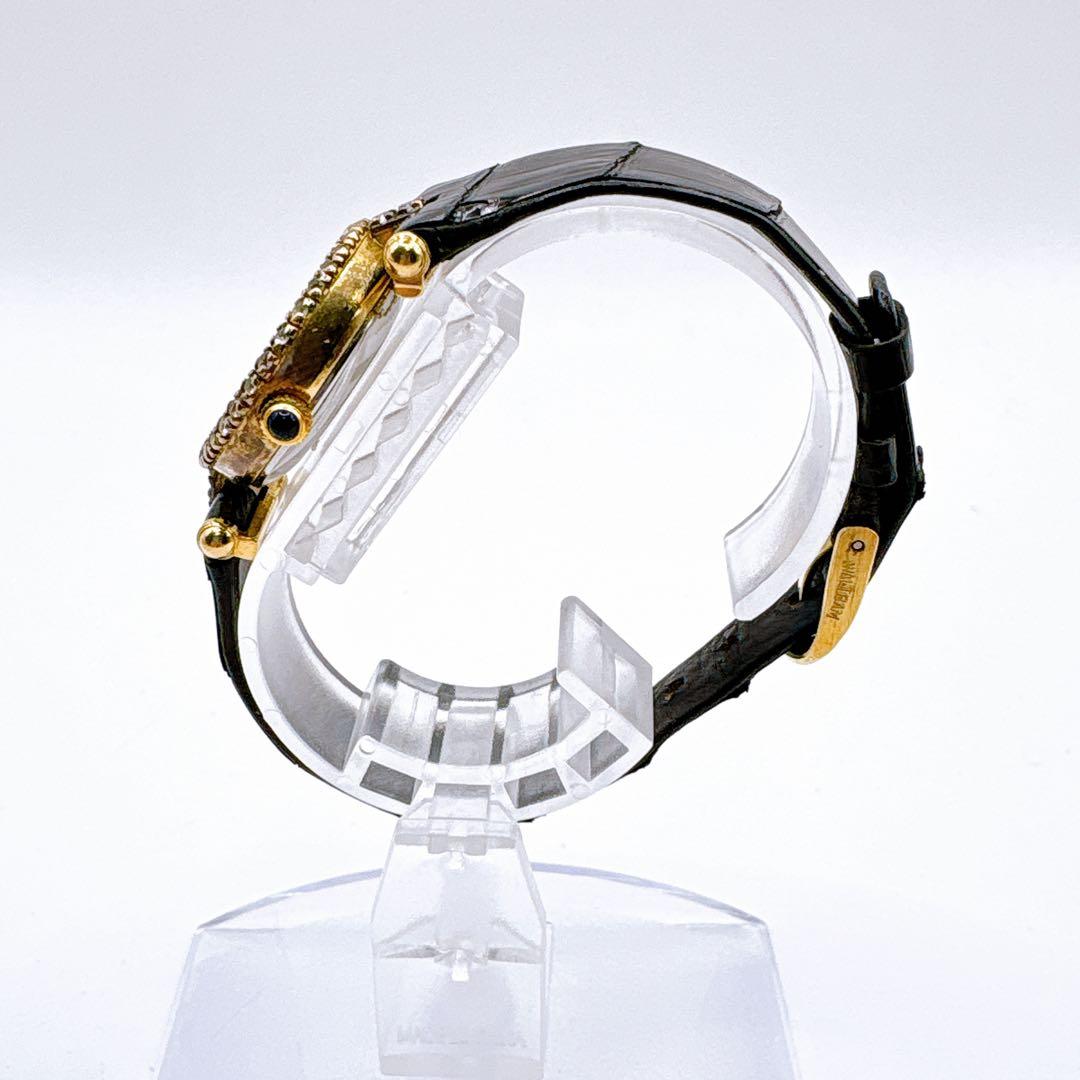 稼働品 WALTHAM ゴールド ブラック クォーツ レディース腕時計