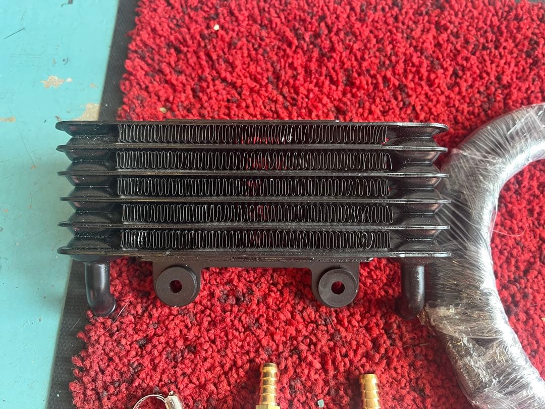 z1z2 オイルクーラー フルセット　新品