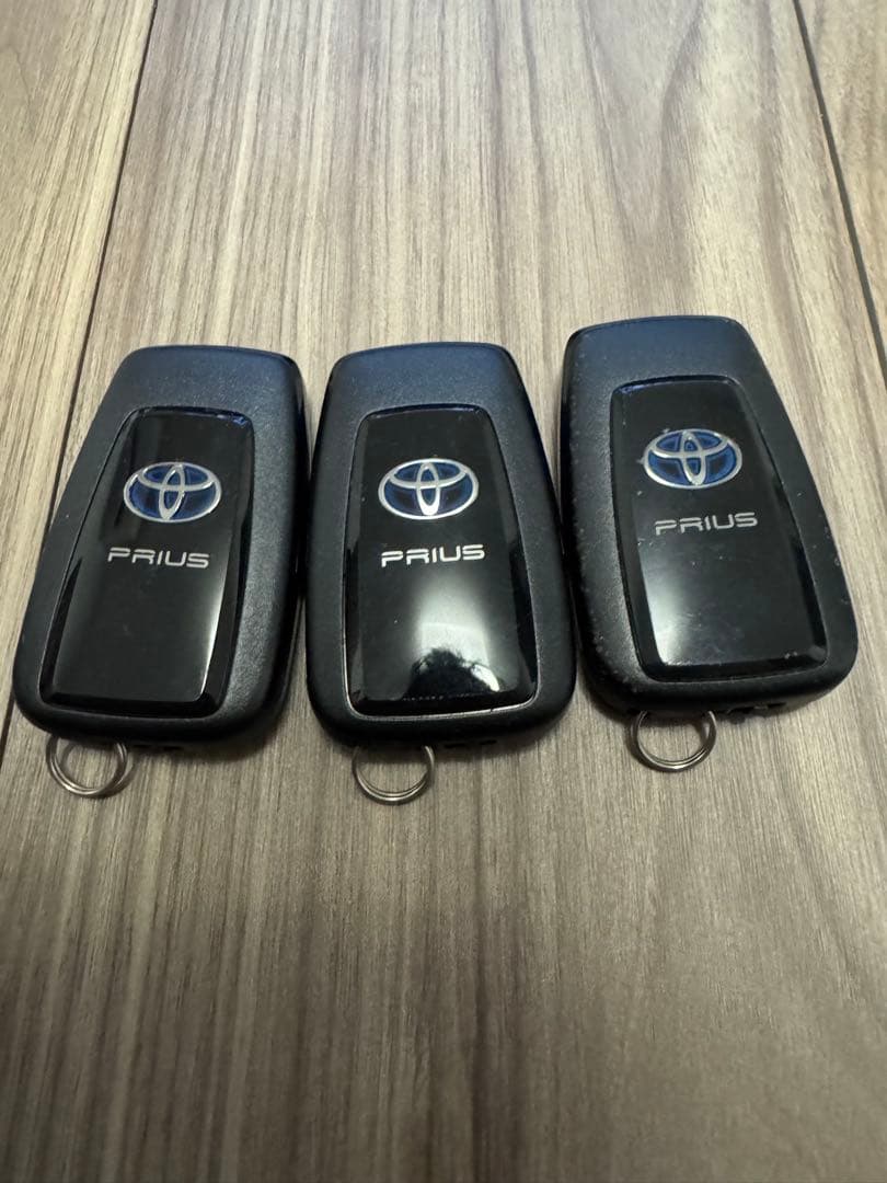 トヨタ　50プリウス　純正スマートキー3個セット007-AH0215