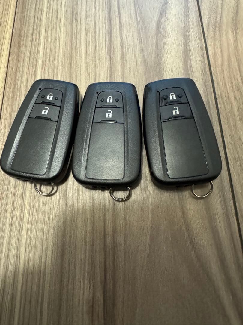 トヨタ　50プリウス　純正スマートキー3個セット007-AH0215