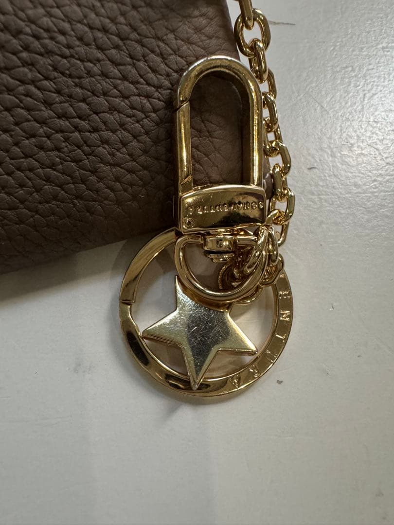 ボナベンチュラ◾️スター チェーン キーホルダー シュリンクレザー　エトープ