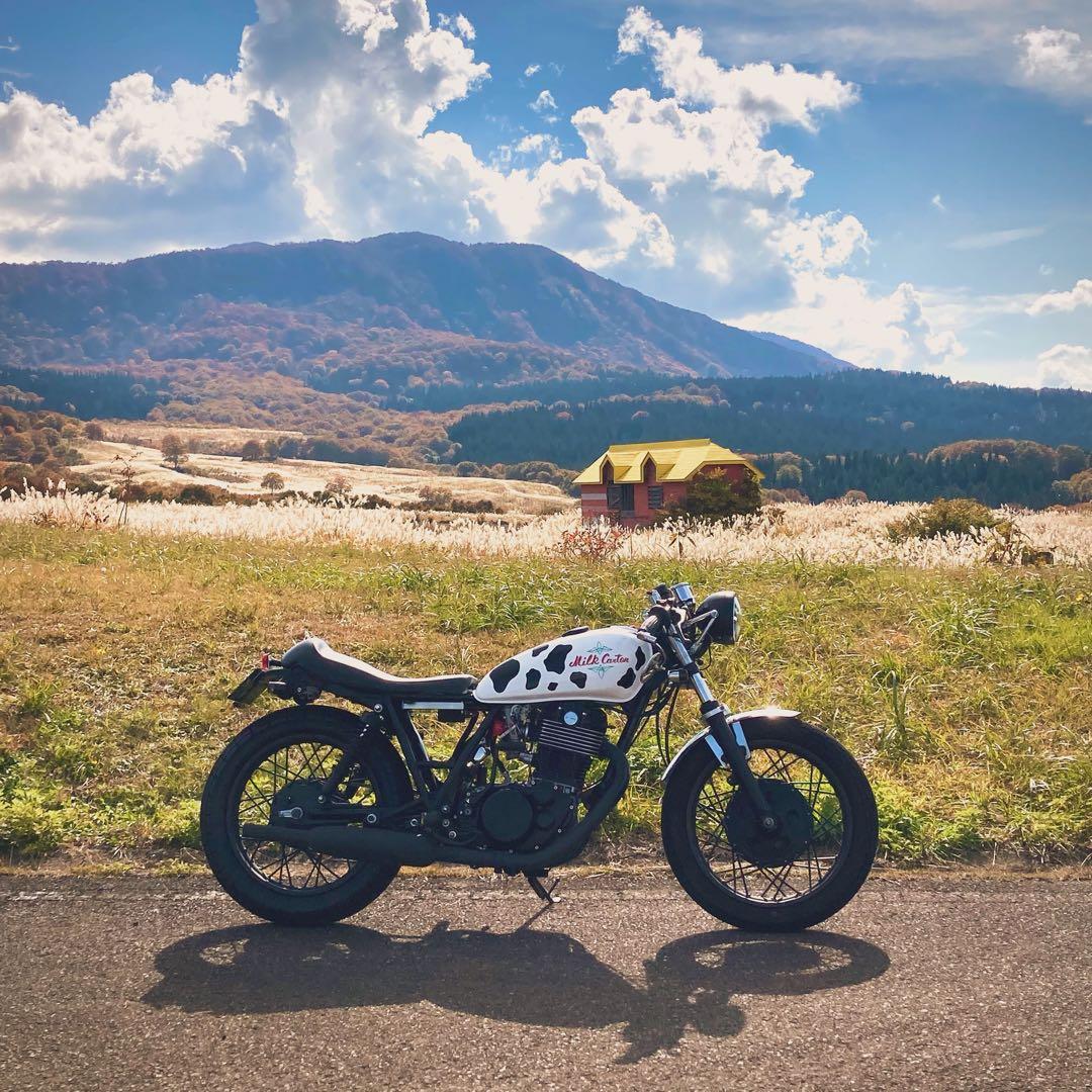 umaさん専用　sr400 フューエルタンク　カスタムペイント