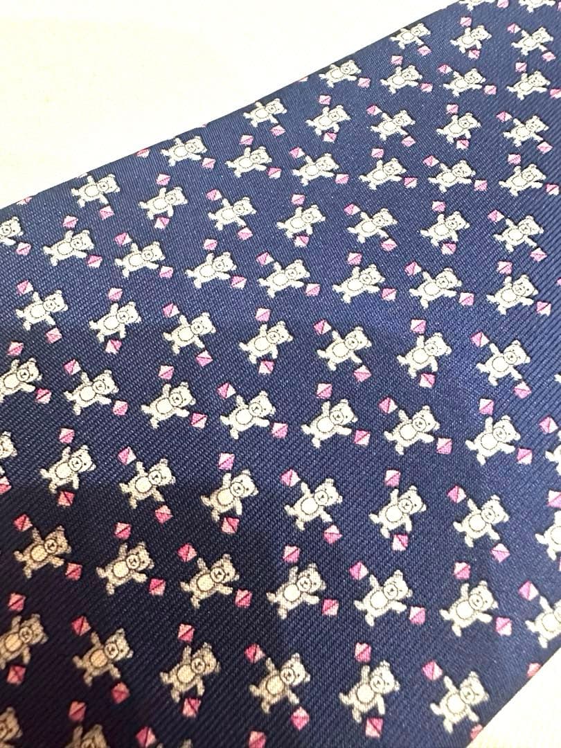 新品　未使用　美品　フェラガモ ネクタイ 2本セット