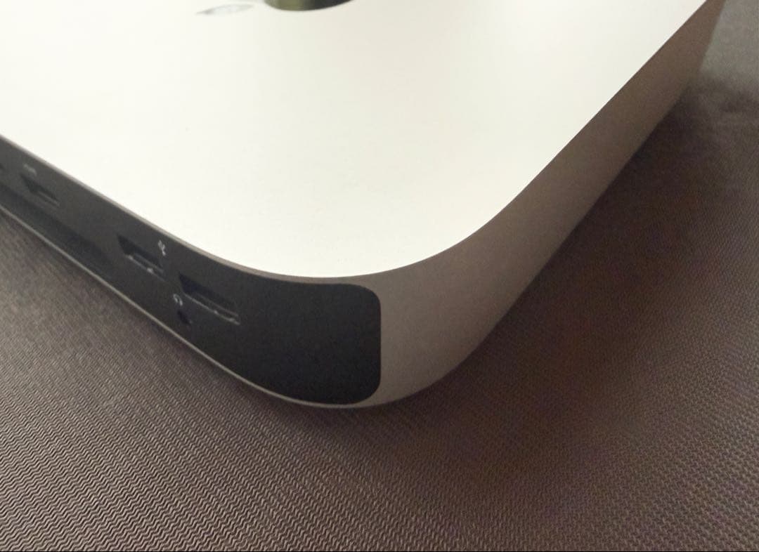 送料無料！Apple Mac mini (M1) 最新OSインストール済み！