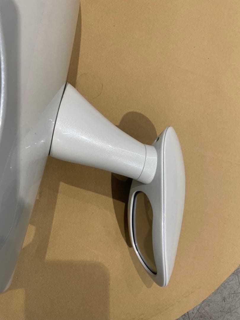 ハイエース200系 シルクブレイズスタイリッシュフェンダーミラー