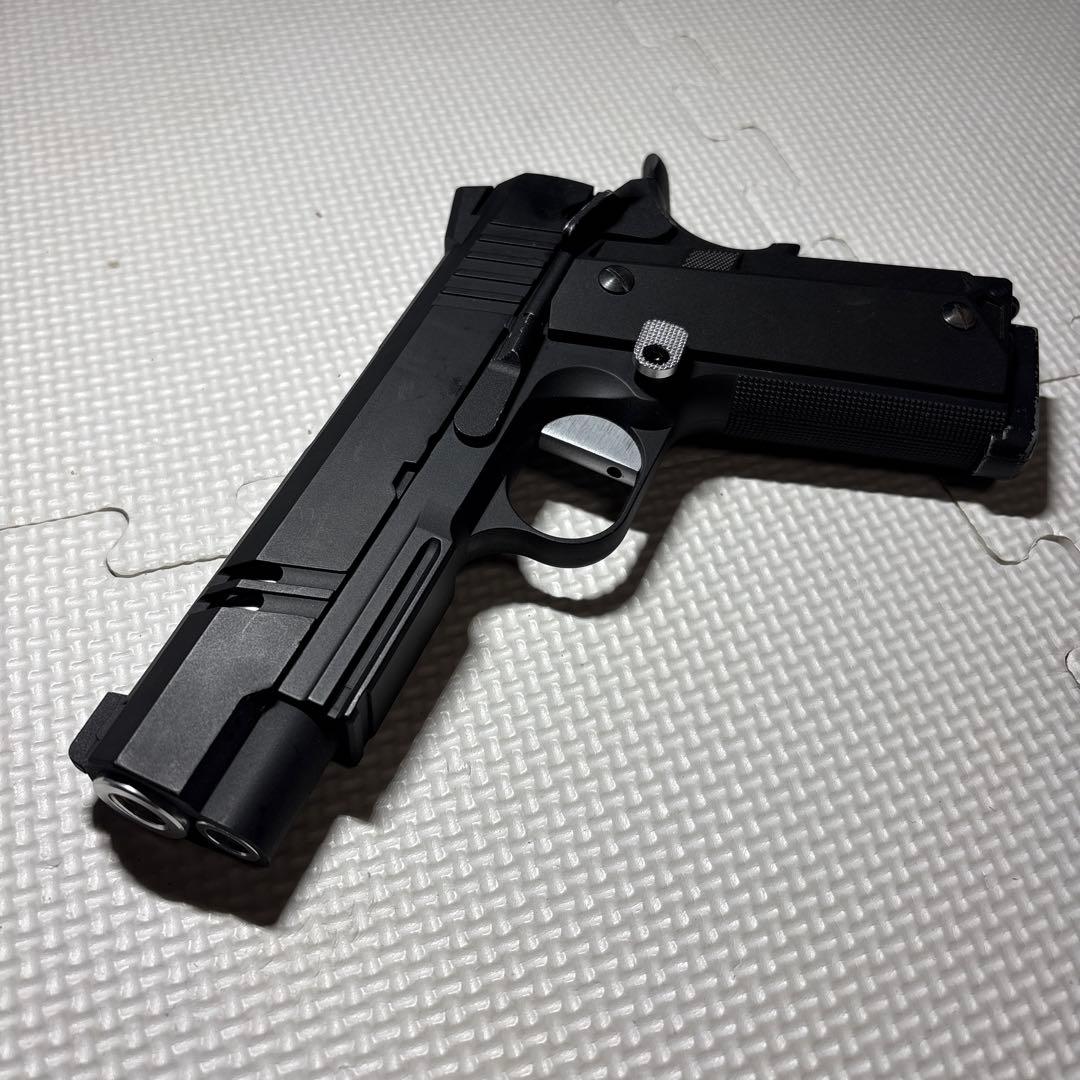 carbon8 HELLCAT 4.3 ガスガン