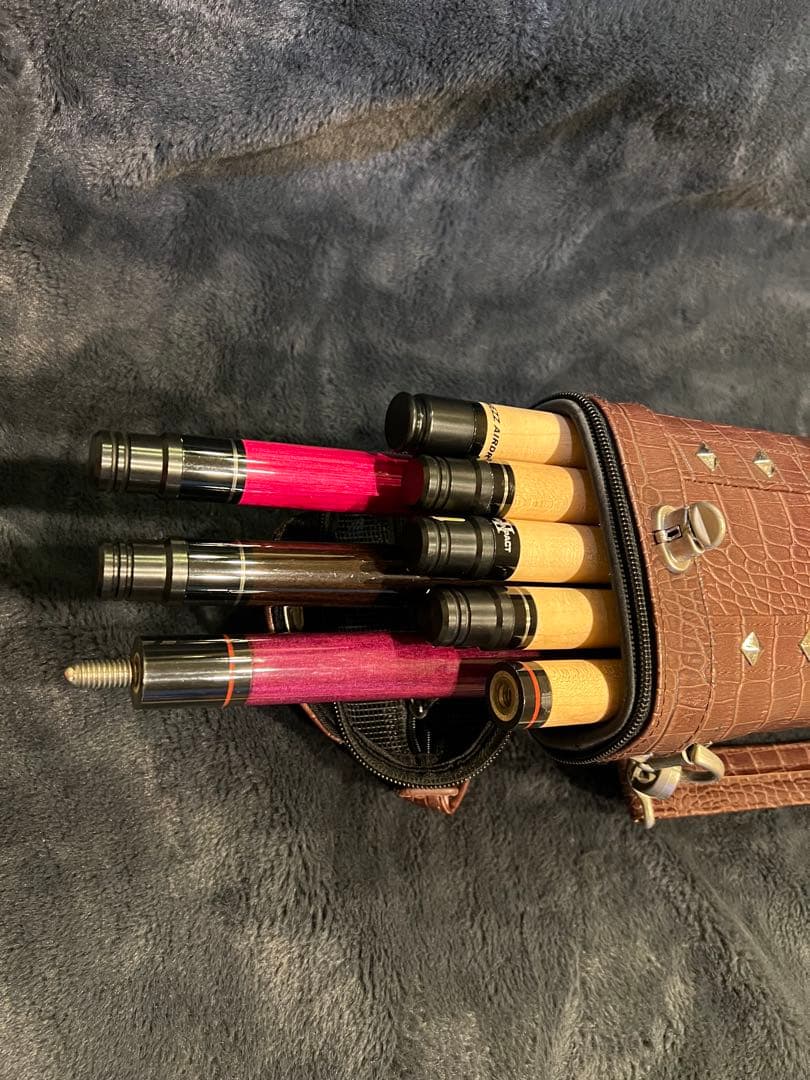 ビリヤードMEZZキューケース