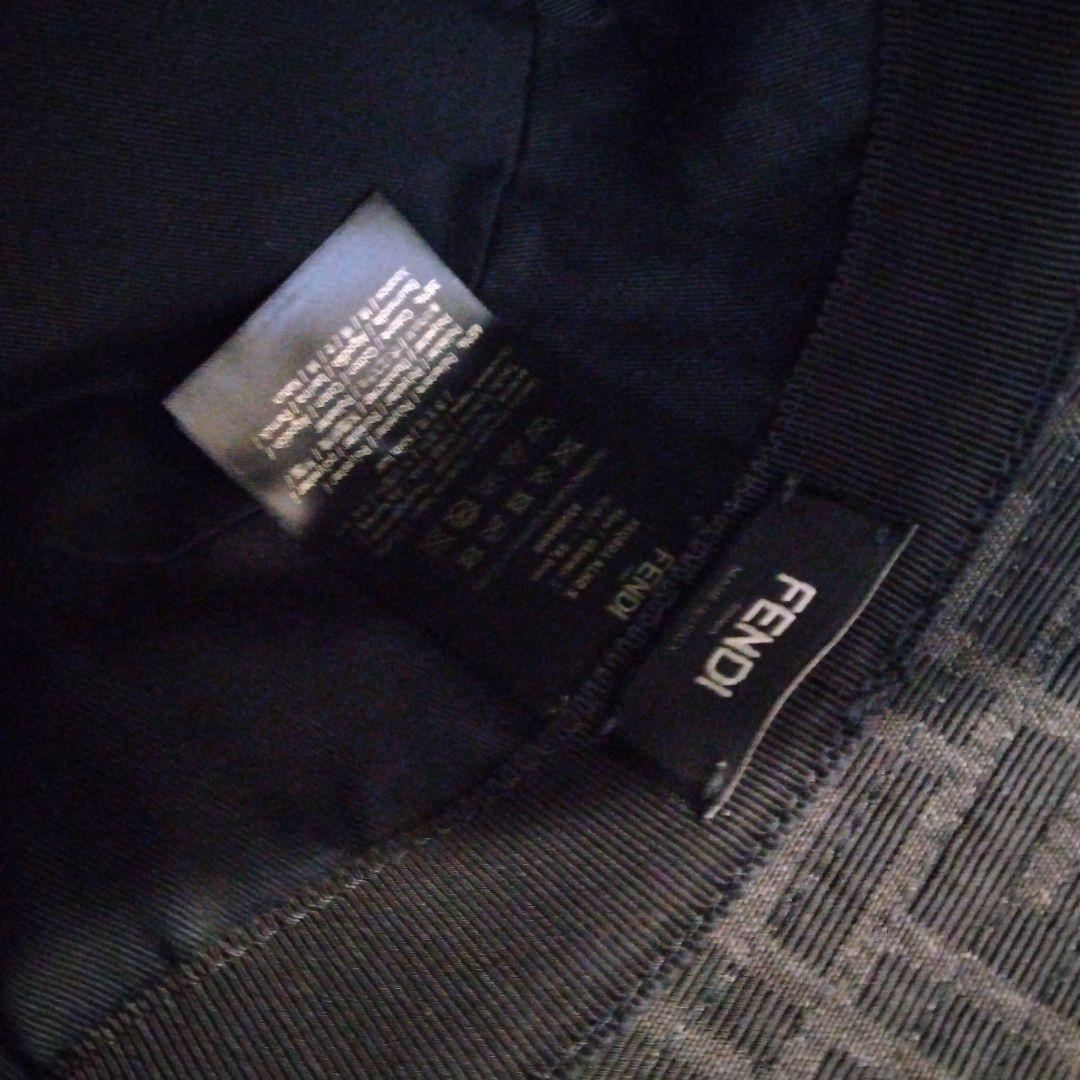 FENDI FFロゴ バケットハット グレー/ブラック