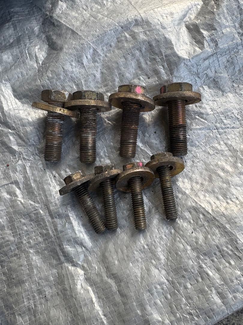 プラド150 CURT ヒッチメンバー