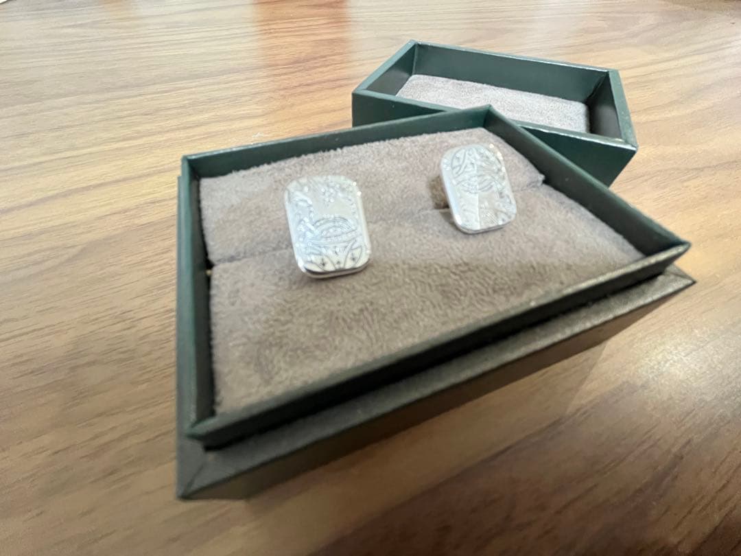 【美品】ベルルッティ カリグラフィー カフリンクス