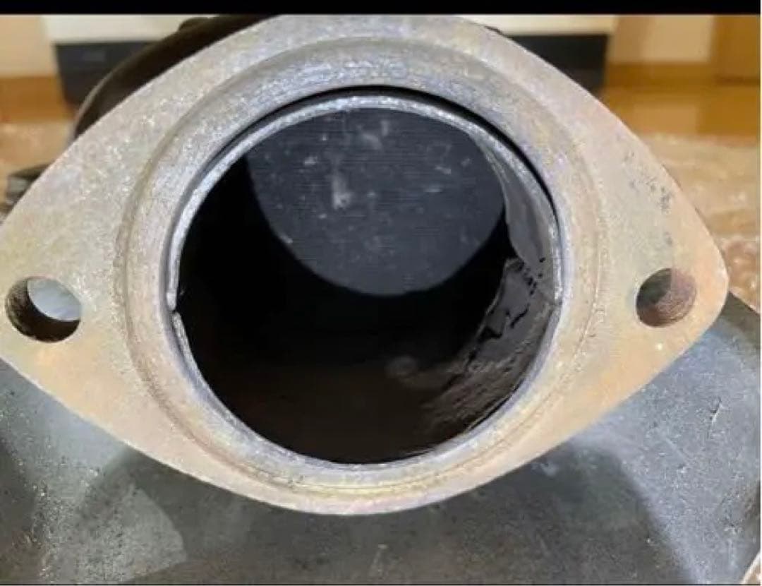 gz20ソアラ純正触媒