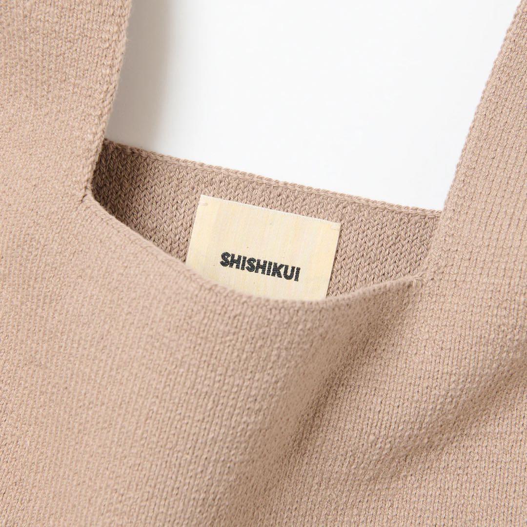 【新品未使用】シシクイSHISHIKUI SHIKAKUトップス　ベージュ