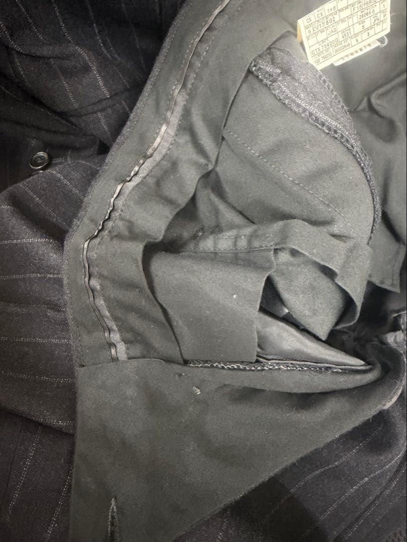 GUCCI ダブルブレスト スーツ グレー ストライプ