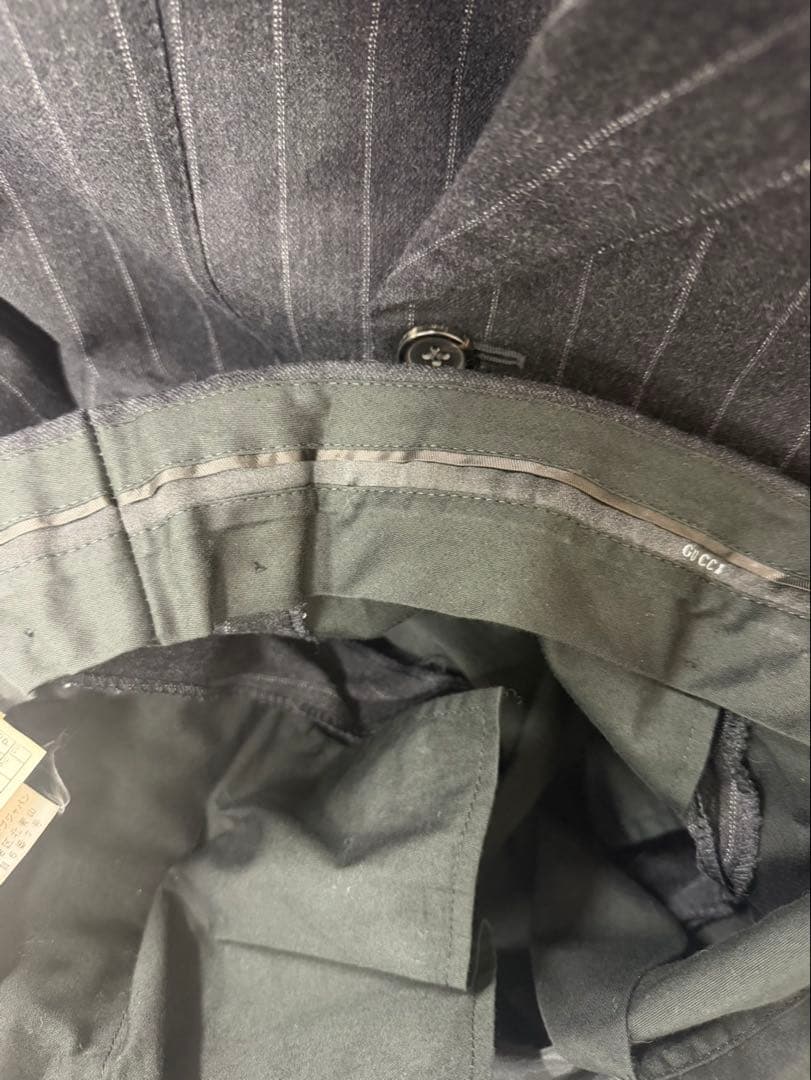 GUCCI ダブルブレスト スーツ グレー ストライプ