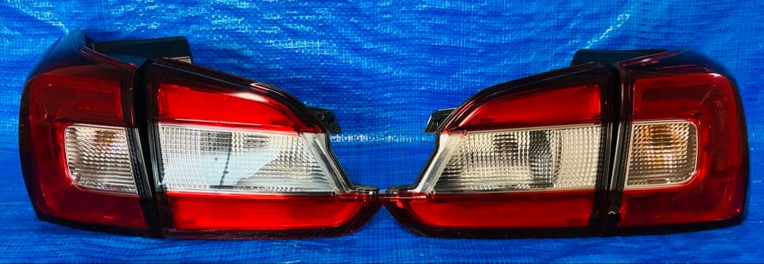 スバル レヴォーグ VM4/VMG 純正加工 LED リアゲートテールランプ