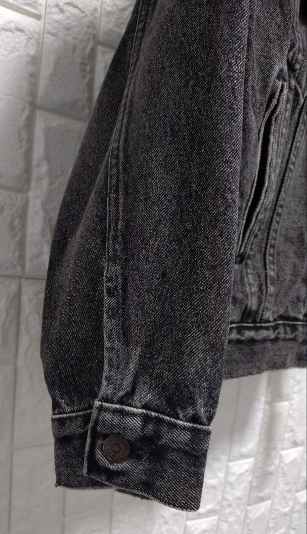 なると　80s★USA製★リーバイス★70507先染めブラックデニム