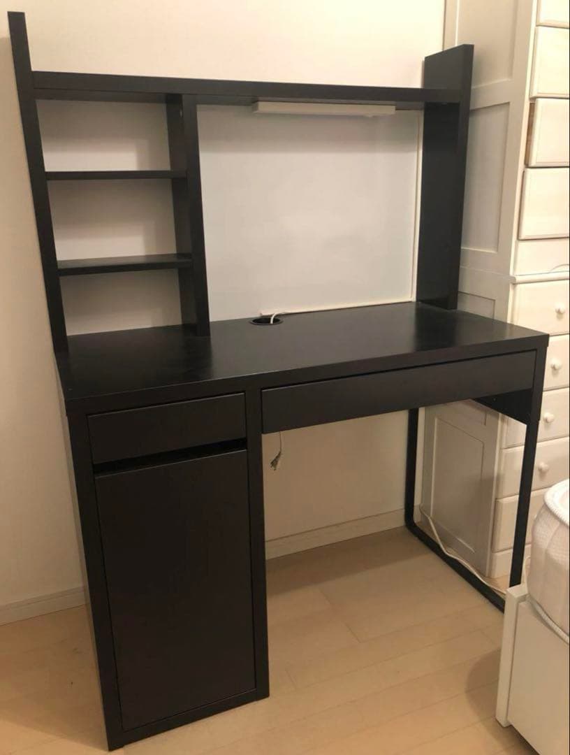 IKEAミッケデスク