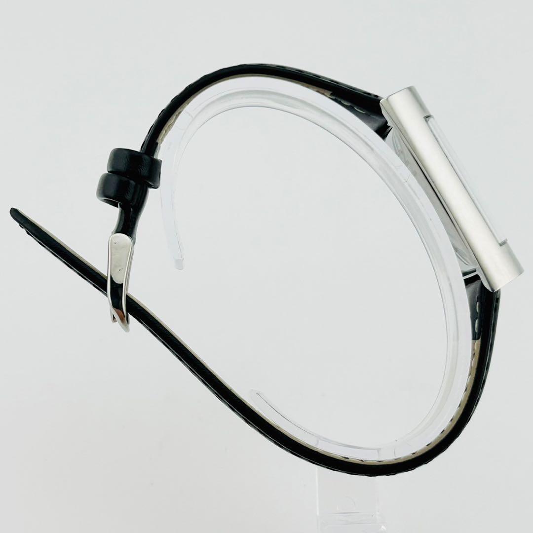 【希少/電池交換済】BURBERRY　腕時計　新品ベルト　クォーツ　シルバー