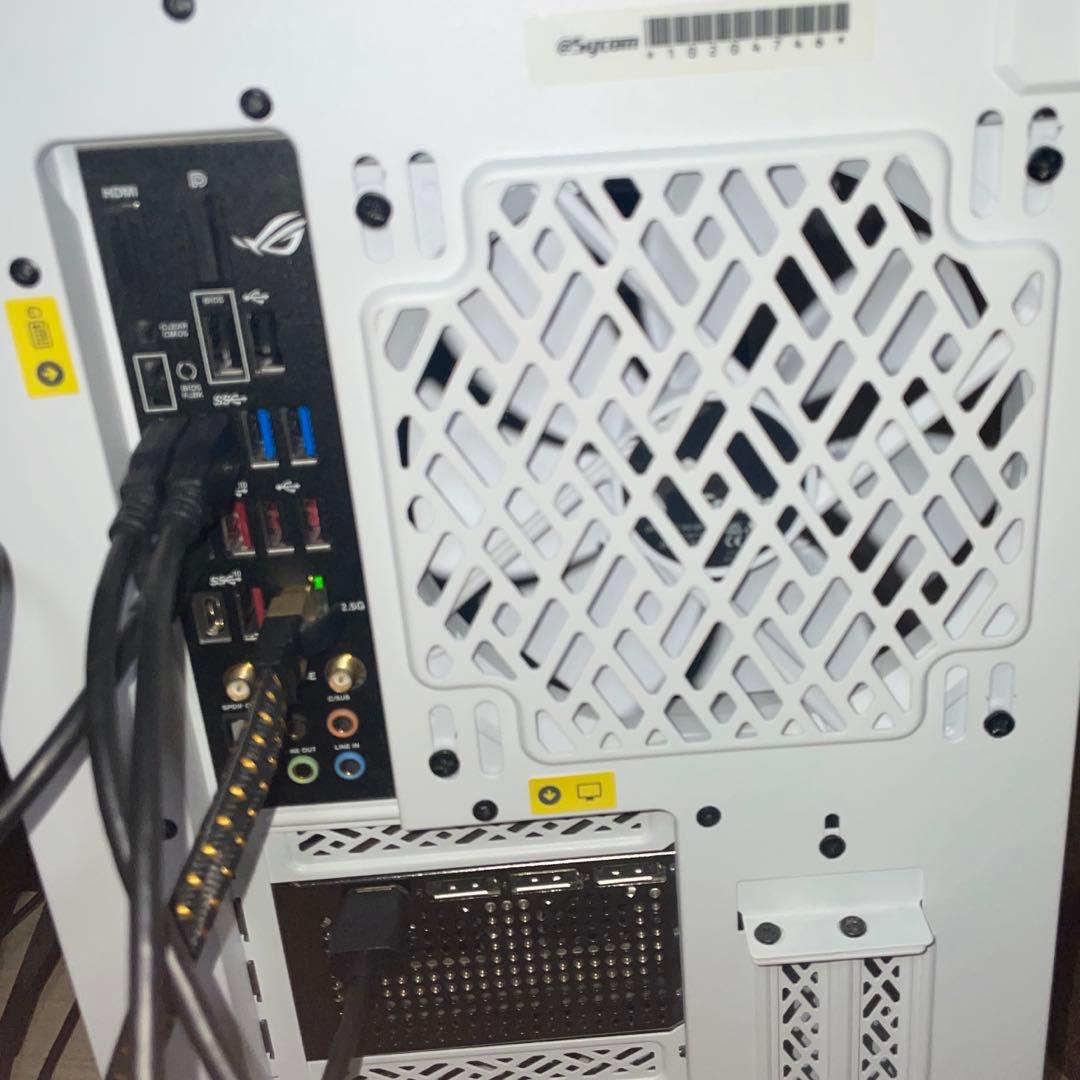 サイコム デュアル水冷 i9-13900KF/RTX4080/128GB/4TB