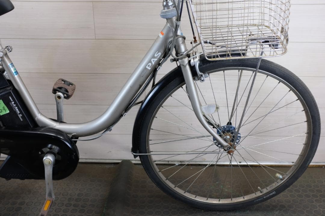 電動自転車ヤマハPAS　 26インチ　3段　8.1Ah（4点灯）充電器あり