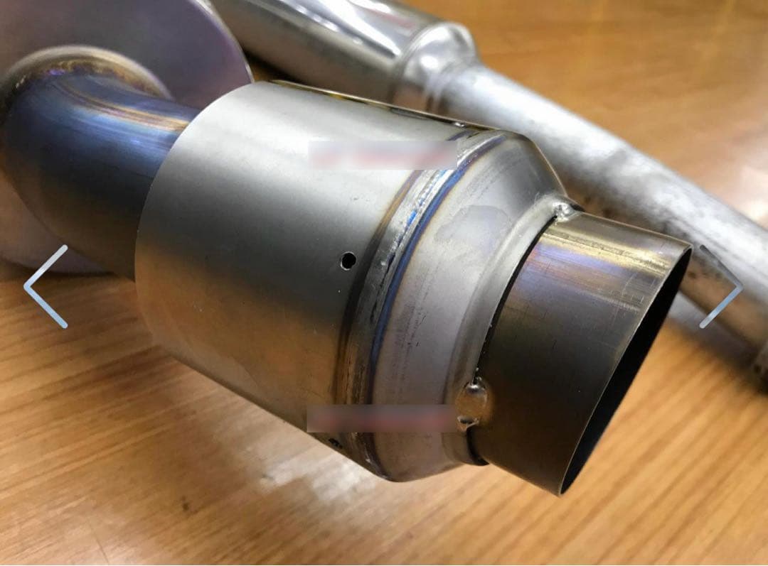 ZN6 トヨタ86 フジツボ　チタンマフラー