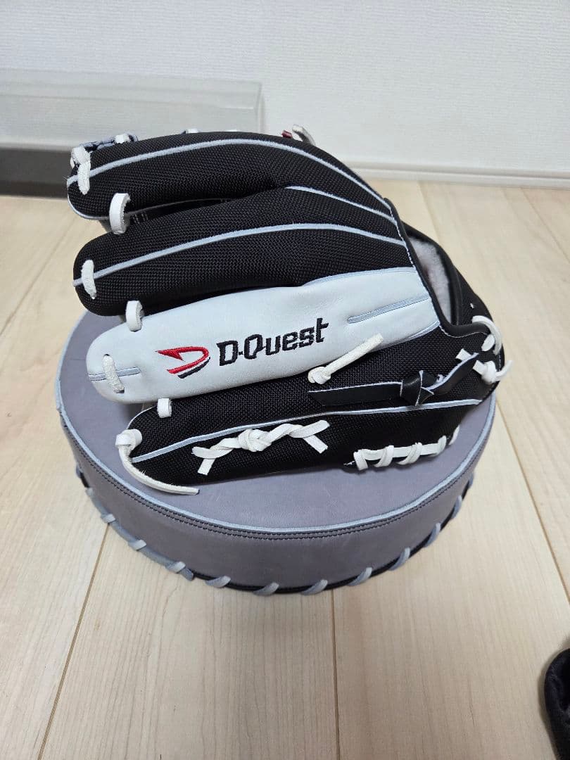 D-QUEST ディークエスト　硬式　内野手　グローブ　161型