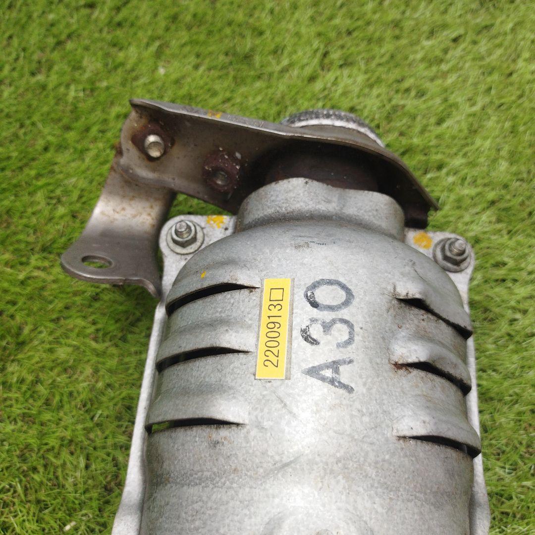 触媒　ショクバイ　キャタライザー　ホンダA30