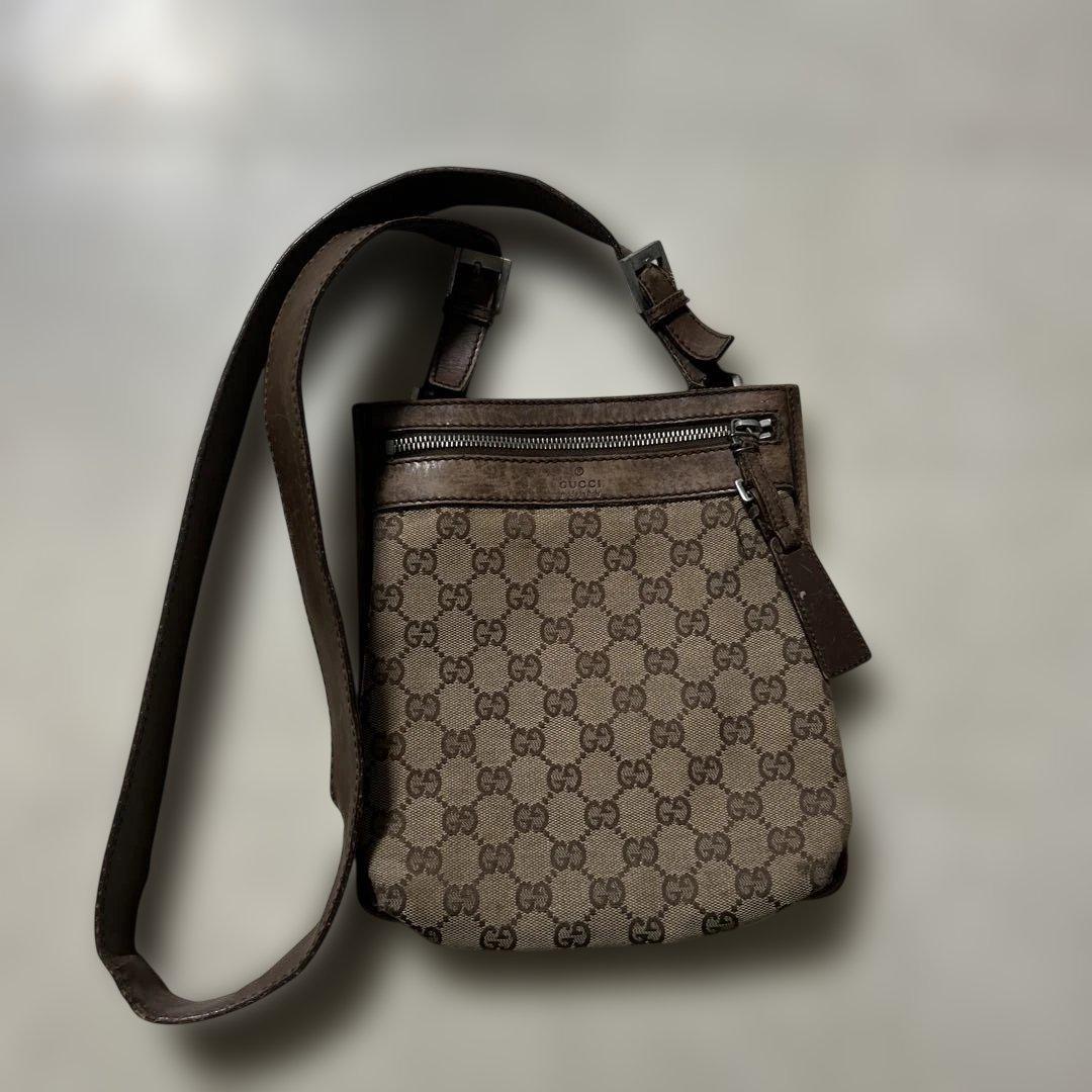 K*Y様 グッチ☆斜めがけショルダー　GG柄　ボディバッグ
