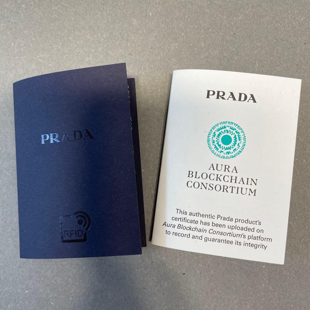 【美品】PRADA アイボリー　バレッタ　ヘアクリップ　付属品付き