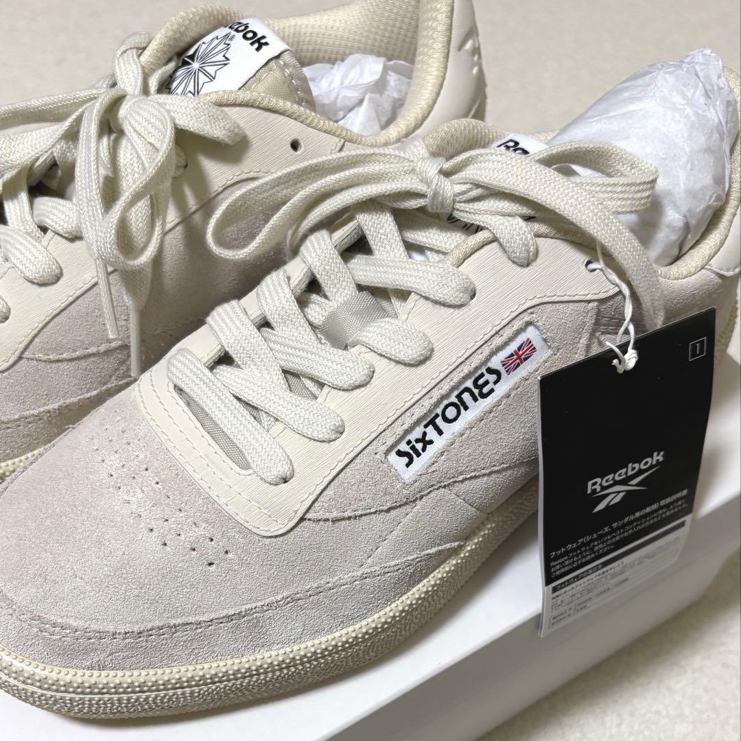 Reebok SixTONES スエードスニーカー ベージュ