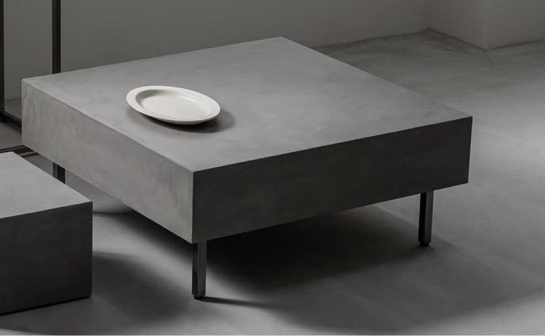 L*a様 コンクリカグ　モールテックス　センターテーブル　ブロックテーブル