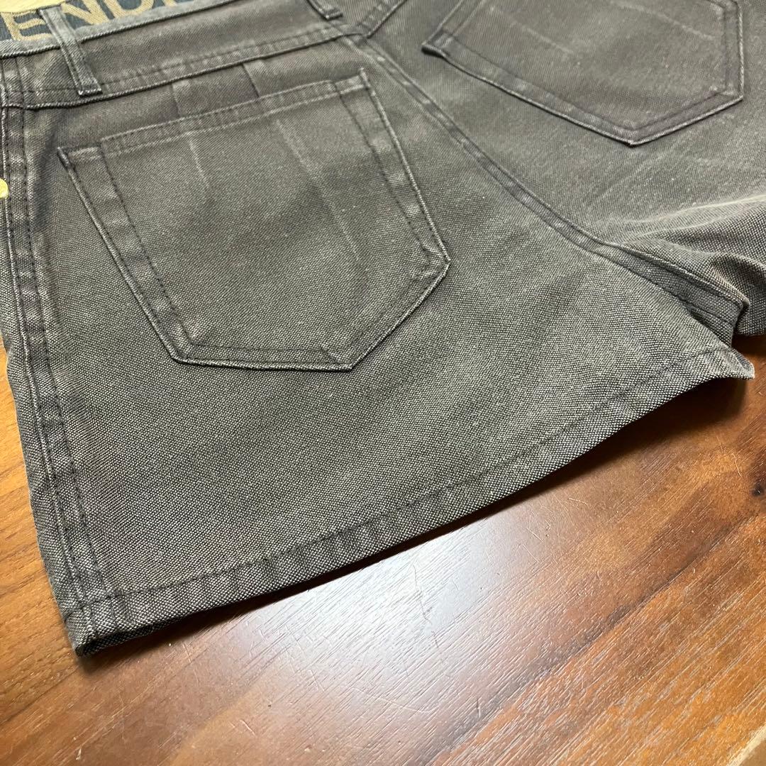 ★美品★フェンディ　ショートパンツ　36 金ボタン　ロゴ デニム　ズッカ