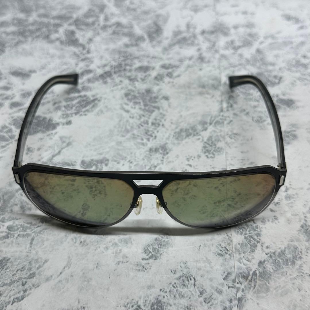 Dior Homme BLACKTIE 2.0 S チタン度入りレンズサングラス