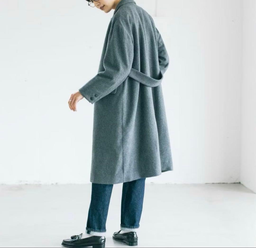 あずくる　北欧暮らしの道具店 アレンジ襟のかろやかチェスターコート グレー