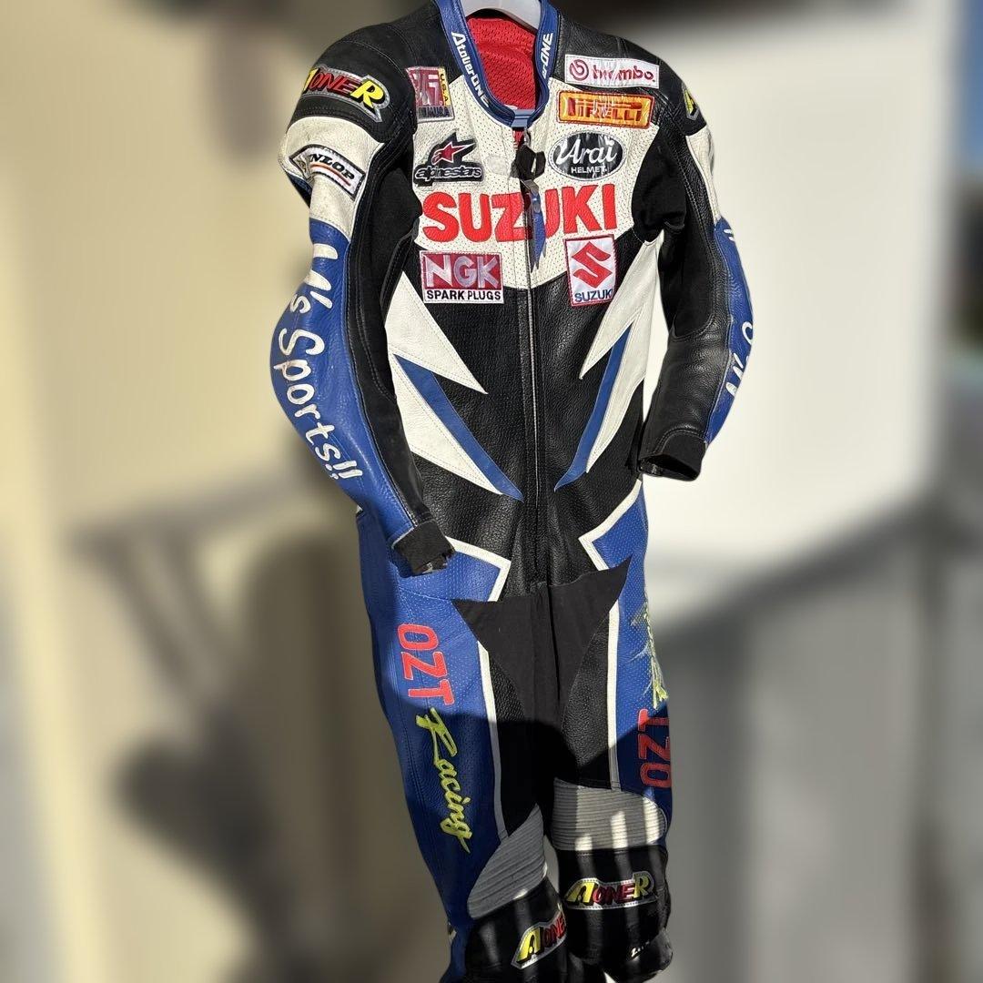 SUZUKI GSX-R レザー製レーシングスーツ