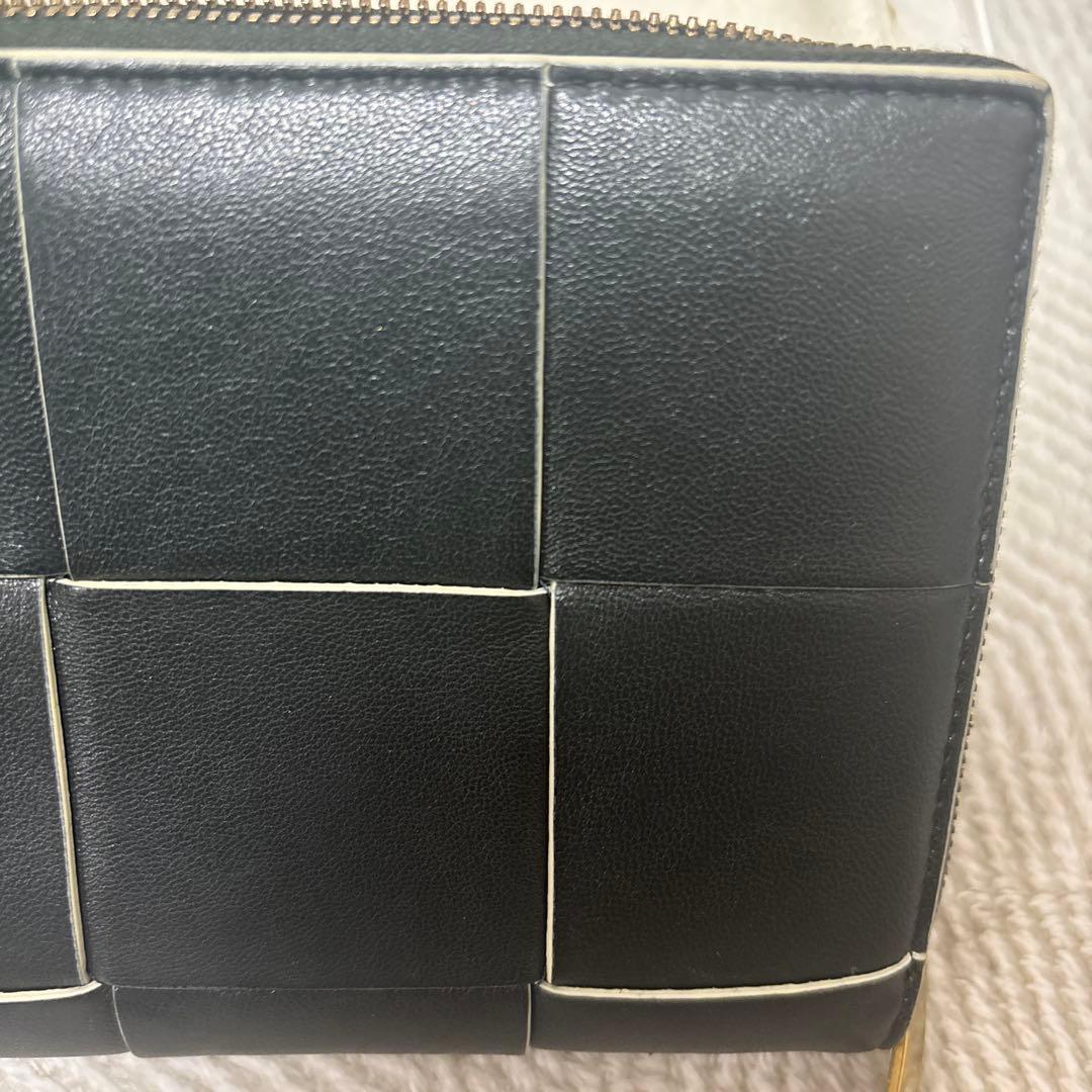 BOTTEGA VENETA ブラックレザー長財布