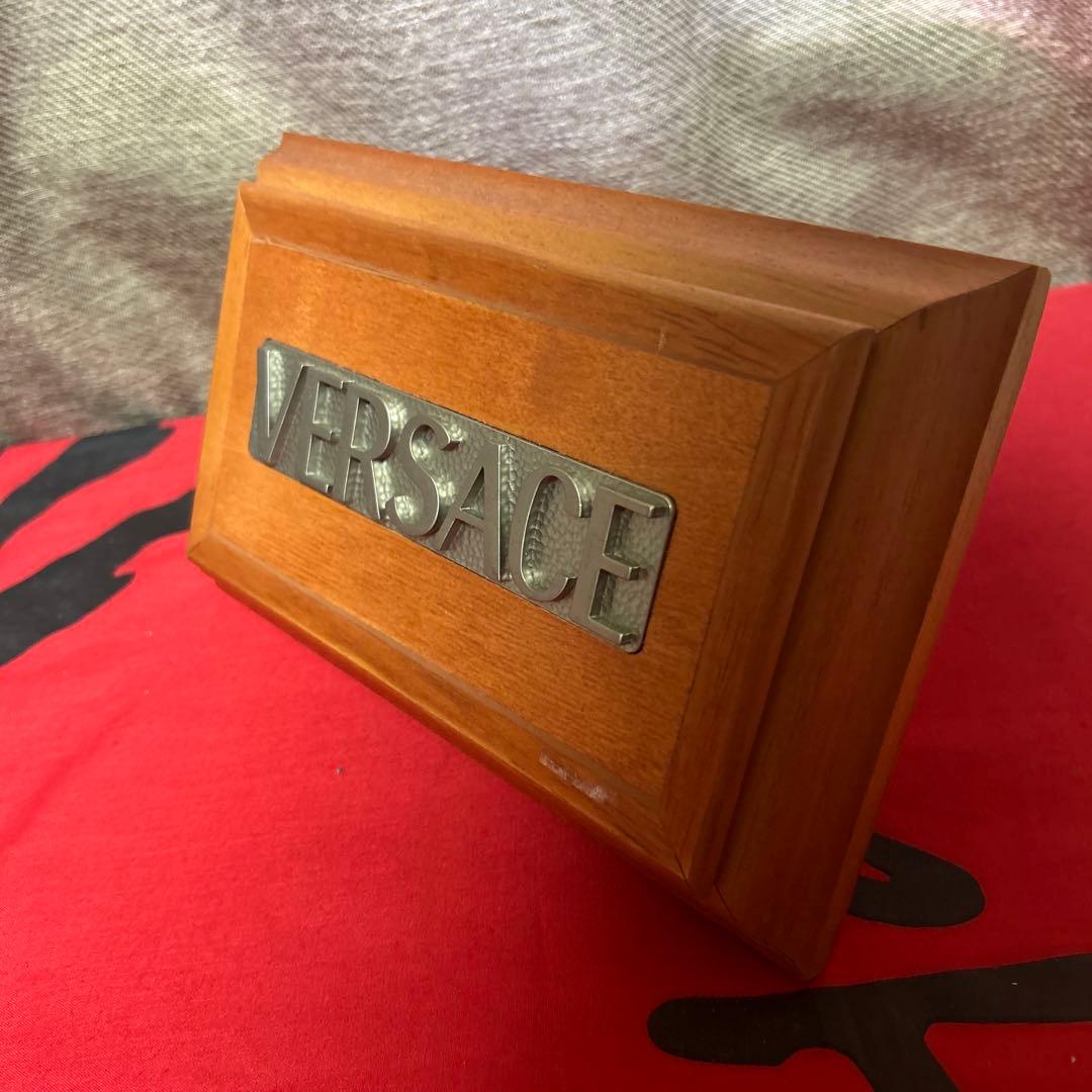 ヴェルサーチ　非売品