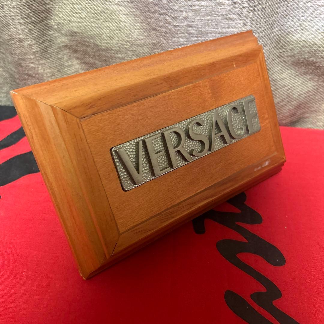 ヴェルサーチ　非売品